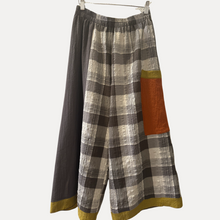 Load image into Gallery viewer, Gray/Ivory Checkered Pants
