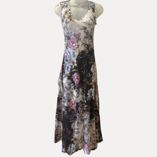 Load image into Gallery viewer, English Garden Maxi Dress